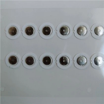 Tibbiy tugma gumbaz massivi